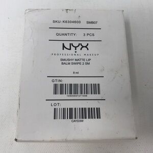 NYX Smushy Matte Lip Balm X3 Pack, SMB07 Swipe 2 Smooth - NEW Opened Box